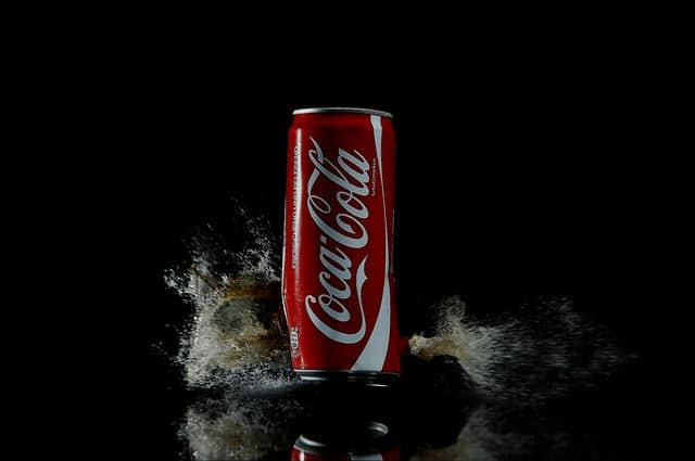 Cola